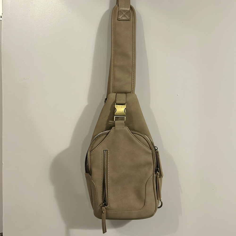 Sling Bag Antik Kraft Taupe Adjustable Strap Tan